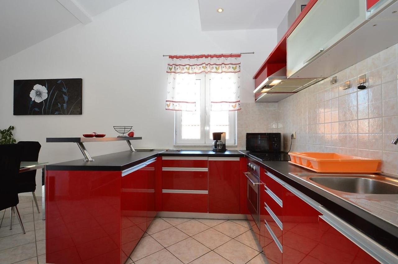 House Luciana Hotel Mali Losinj Bagian luar foto