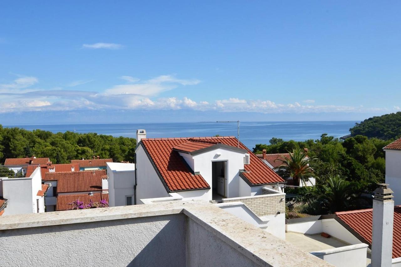 House Luciana Hotel Mali Losinj Bagian luar foto